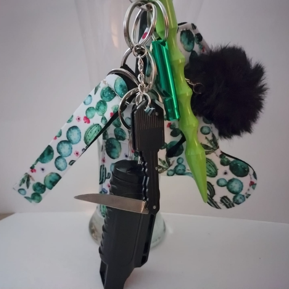 Self- Defensive keychain